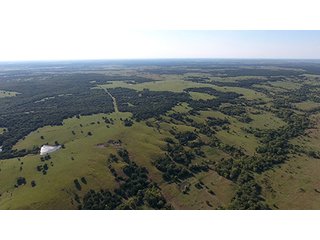 EAST SIDE OF TRACT 7 & 8, LOOKING WEST - LARGE KANSAS AUCTION - 7,672+/- ACRES OFFERED IN 12 TRACTS IN CHAUTAUQUA COUNTY, KANSAS